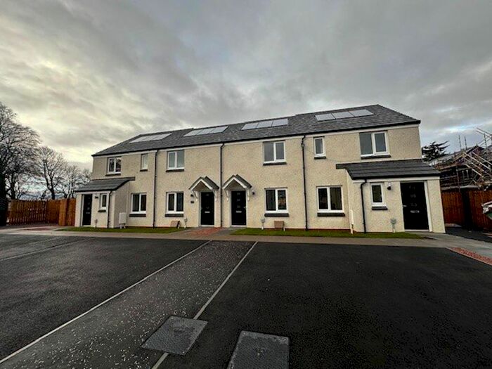 2 Bedroom Terraced House To Rent In Galloway Gardens, Guardbridge, Fife, KY16