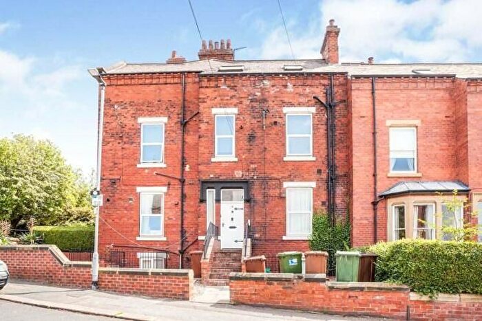 1 Bedroom Flat For Sale In Cyprus Street, Wakefield, WF1