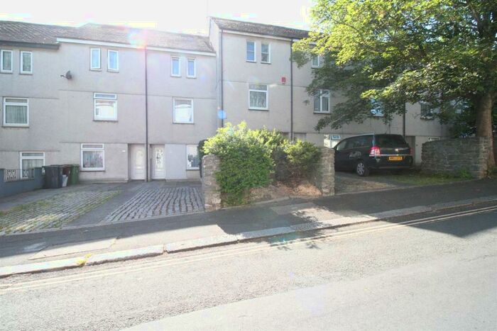 4 Bedroom House To Rent In Harwell Street, Plymouth, PL1