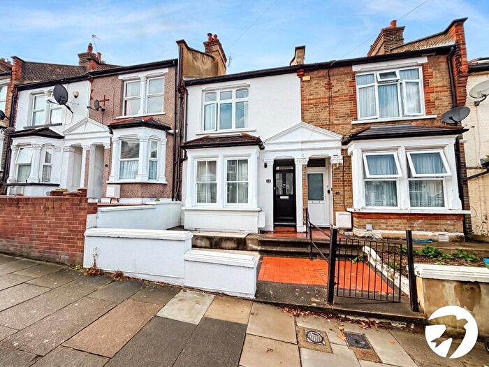 2 Bedroom Terraced House To Rent In Crumpsall Street, London, SE2