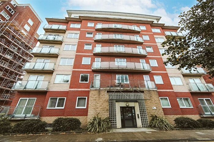 2 Bedroom Apartment For Sale In Lord Street, Southport, Merseyside, PR9