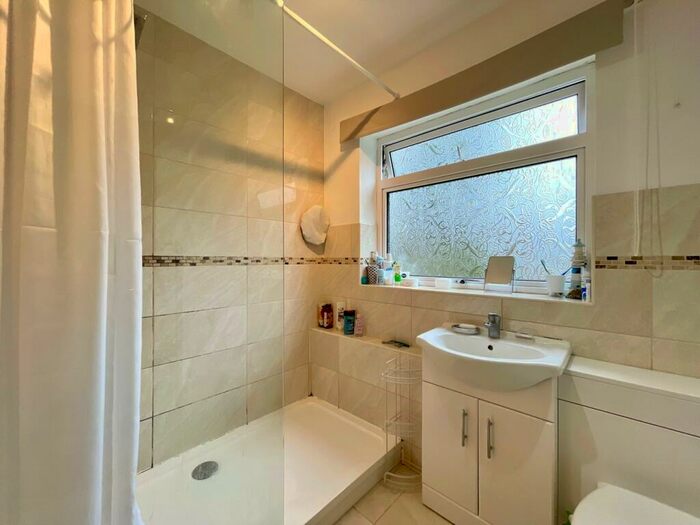 2 Bedroom Apartment For Sale In Sunningdale, Portarlington Road, Westbourne, BH4