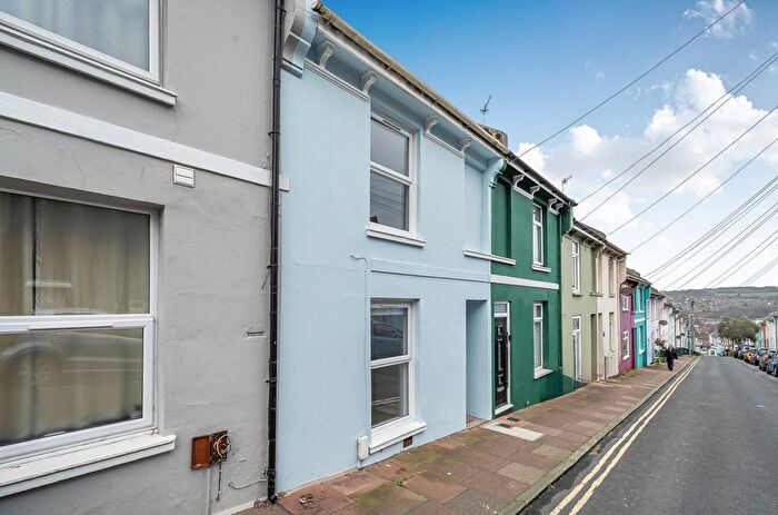 3 Bedroom Terraced House To Rent In Arnold Street, Brighton, East Sussex, BN2