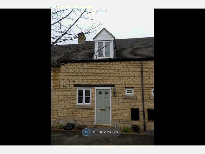2 Bedroom Terraced House To Rent In Bluebell Way, Carterton, OX18