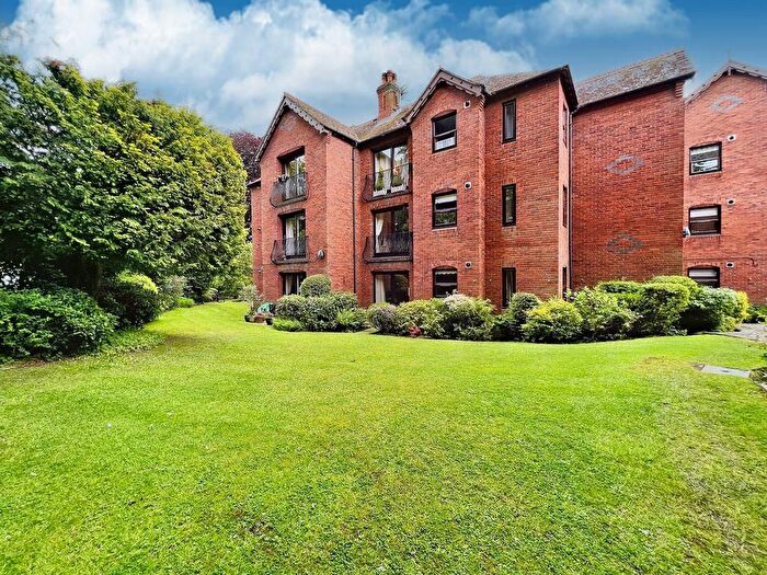 2 Bedroom Flat For Sale In Regent Road, Altrincham, WA14
