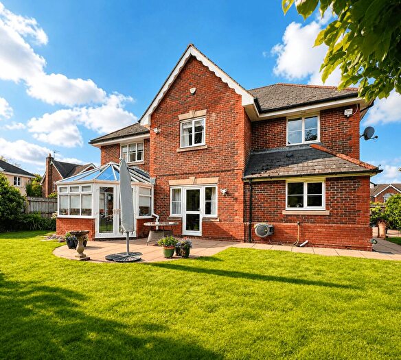 4 Bedroom Detached House For Sale In Walnut Grove, Crick, Caldicot, Monmouthshire, NP26