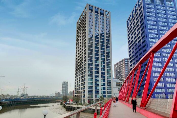 Studio To Rent In Corson House, City Island Way, London City Island, Canning Town, London, E14