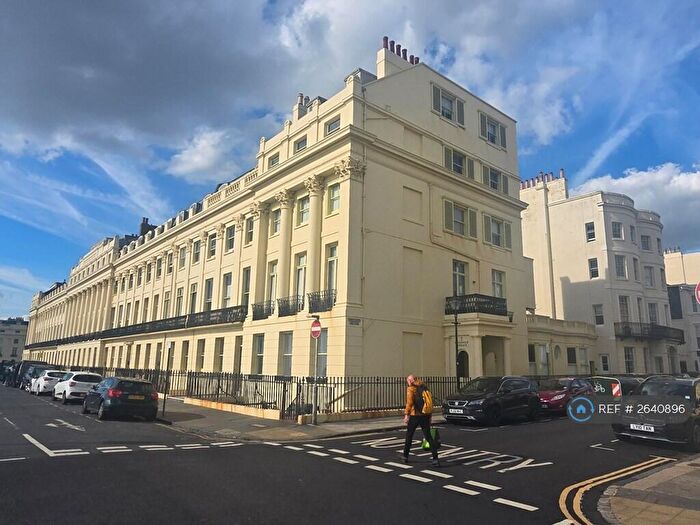 2 Bedroom Flat To Rent In Brunswick Terrace, Hove, BN3