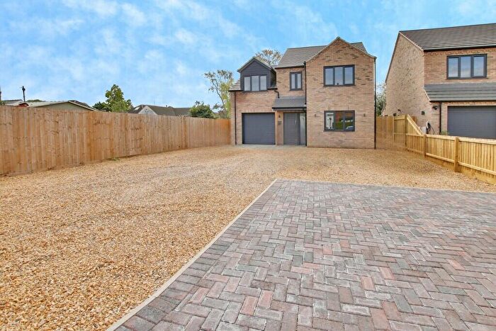 4 Bedroom Detached House For Sale In Olive Close, March, PE15