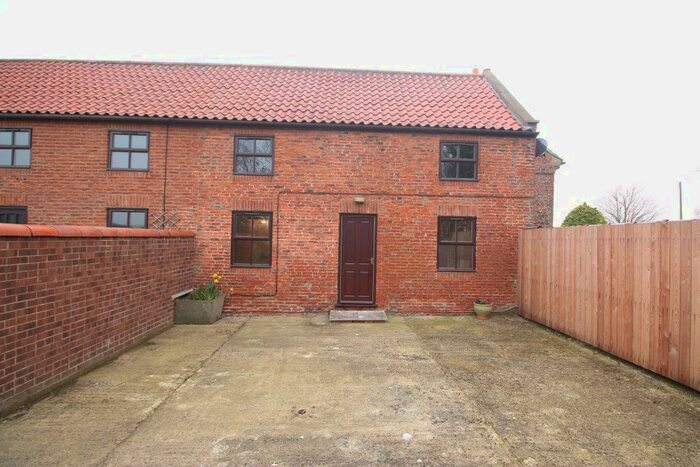 2 Bedroom Flat To Rent In Carrymoor Farm, Hornby, Northallerton, DL6