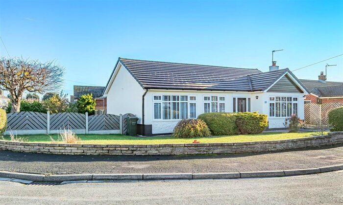 3 Bedroom Detached Bungalow For Sale In Burn Hall Crescent, Burn, Selby, YO8