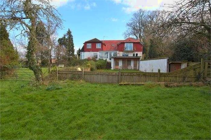 4 Bedroom Detached House For Sale In Bovey Road, Teigngrace, Newton Abbot, Devon. TQ12