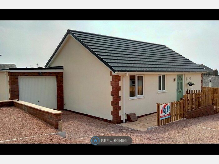 2 Bedroom Bungalow To Rent In Lamb Lane, Cinderford, GL14