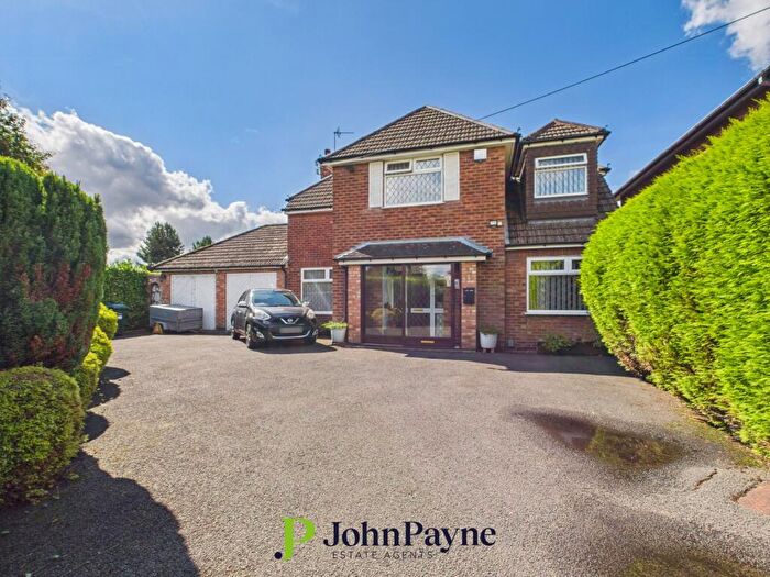 3 Bedroom Detached House For Sale In Hollyfast Road, Coundon, Coventry, CV6
