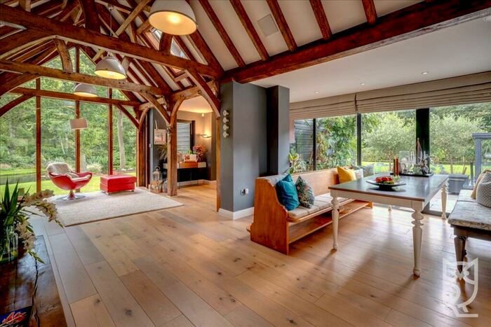 3 Bedroom Detached House For Sale In Crow Lane, Tendring, CO16