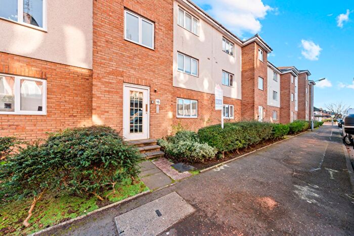 1 Bedroom Flat For Sale In Flat /, Dyke Street, G69