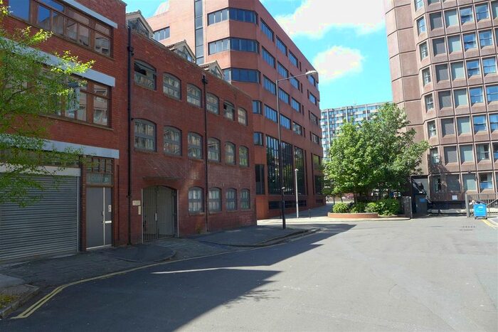 2 Bedroom Flat To Rent In Merchants Rest, Redcross Street, City Centre, Bristol, BS2