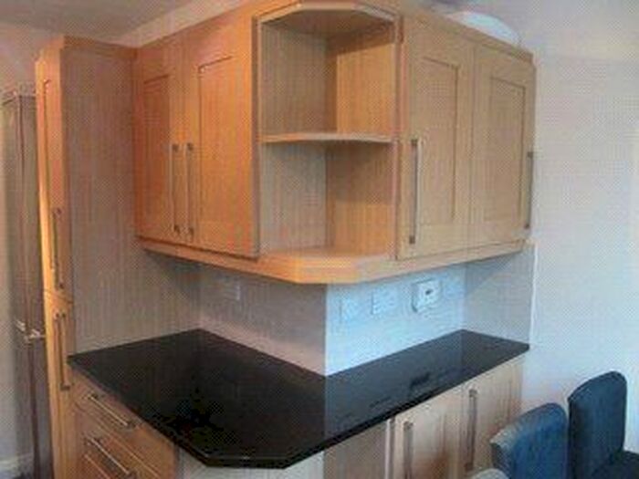 2 Bedroom Flat To Rent In Elizabeth Gardens, Sunbury-On-Thames, TW16