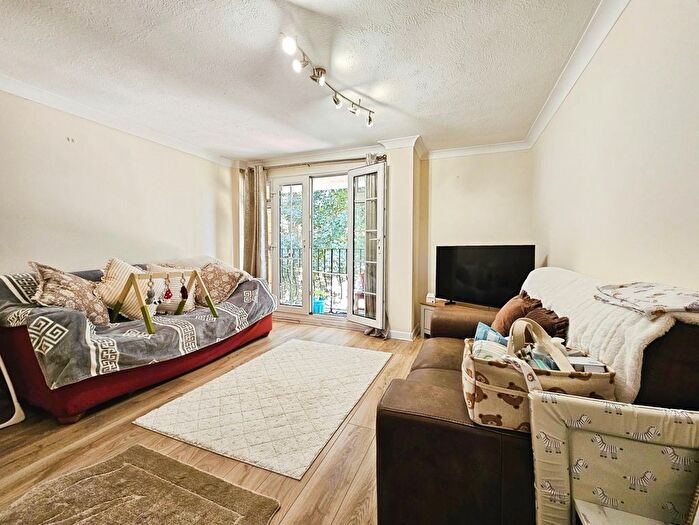 2 Bedroom Flat To Rent In Waters Drive, Staines-Upon-Thames, Surrey, TW18
