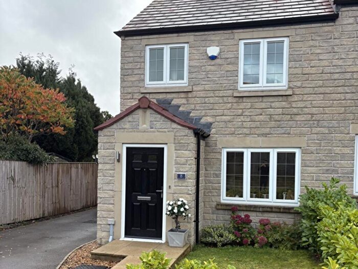 3 Bedroom Semi Detached House For Sale In Poppleton Croft, Chesterfield, S43