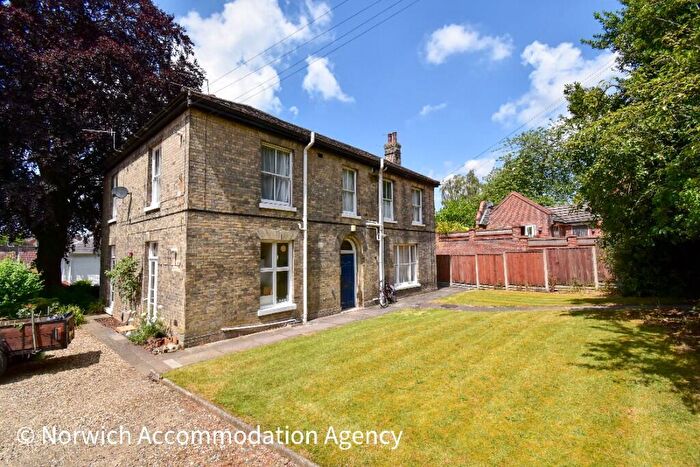 1 Bedroom Flat To Rent In Mill Hill Road, Norwich, Norfolk, NR2