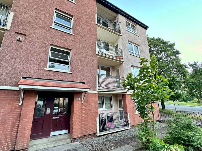 2 Bedroom Flat To Rent In Glanderston Drive, Knightswood, Glasgow, G13