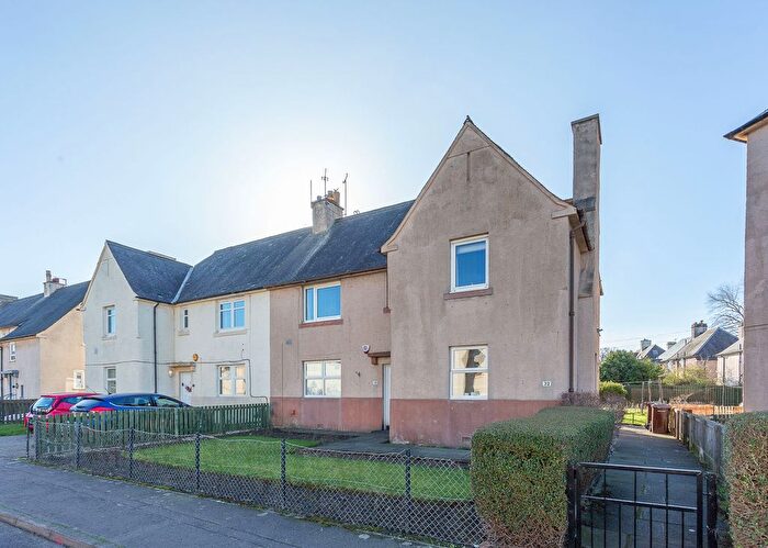 2 Bedroom Flat For Sale In Boswall Quadrant, Edinburgh, EH5