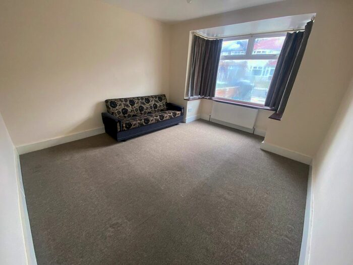 4 Bedroom Terraced House To Rent In Purcell Road, Greenford, Greater London, UB6