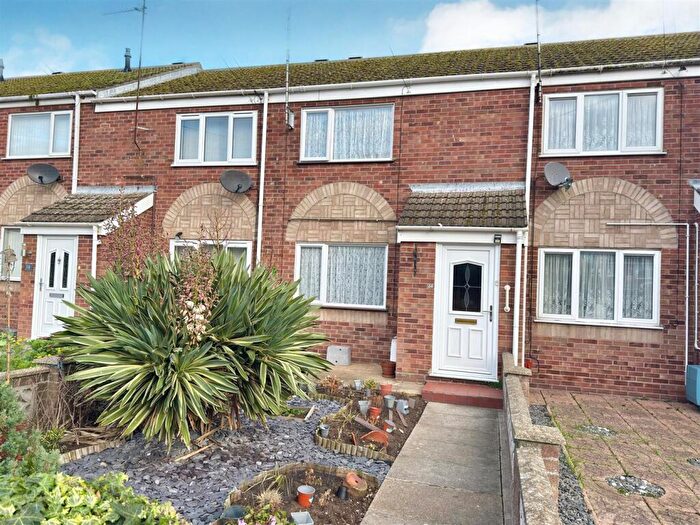 2 Bedroom Terraced House For Sale In Hervey Street, Lowestoft, Suffolk, NR32