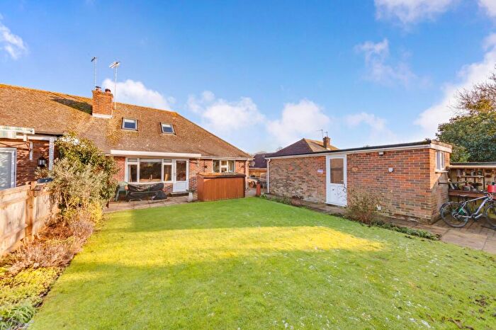 4 Bedroom Semi-Detached Bungalow For Sale In Harvard Road, Ringmer, BN8