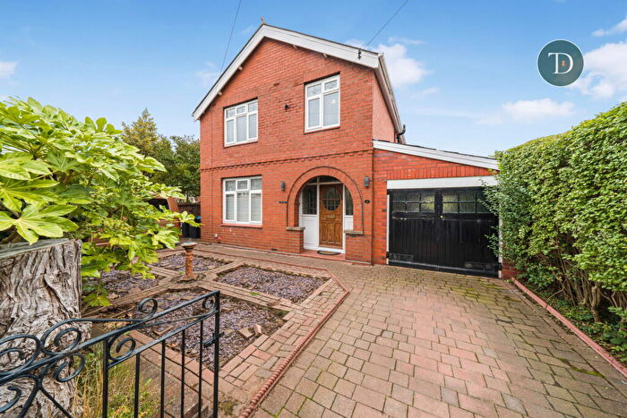 3 Bedroom Detached House For Sale In Wyedale, Whitby, Ellesmere Port, CH65