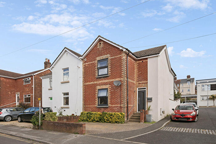 3 Bedroom Semi-Detached House For Sale In Woking Road, Poole, BH14