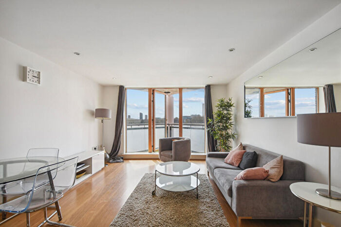 2 Bedroom Apartment For Sale In Orion Point Crews Street London, E14