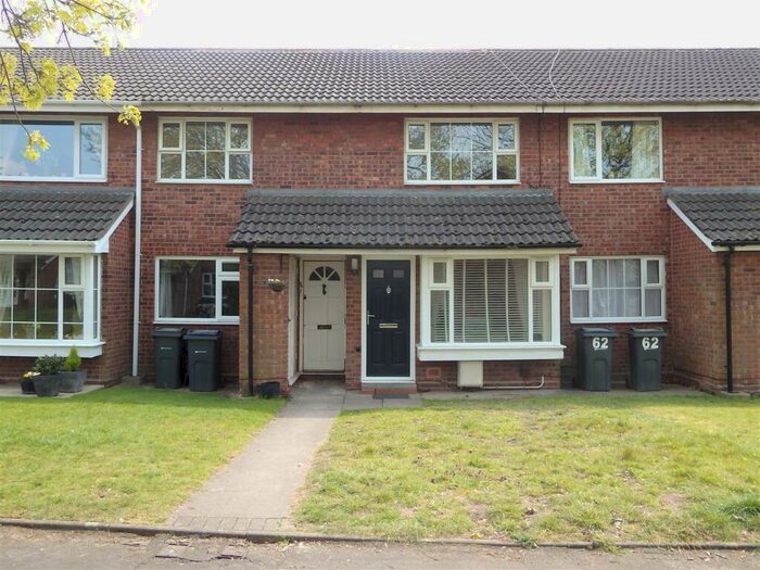 2 Bedroom Maisonette To Rent In Lyneham Gardens, Minworth, Sutton Coldfield, B76