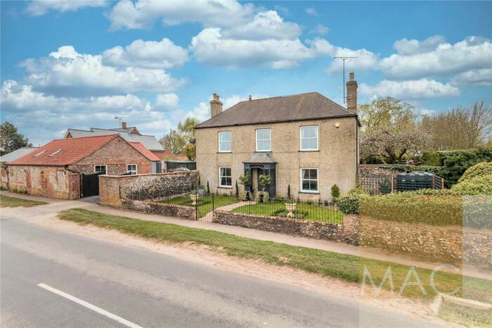 5 Bedroom Detached House For Sale In Main Street, Hockwold, Thetford, Norfolk, IP26