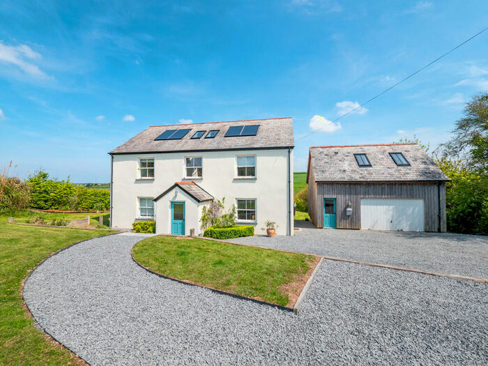 6 Bedroom Detached House For Sale In St. Gennys, Bude, EX23