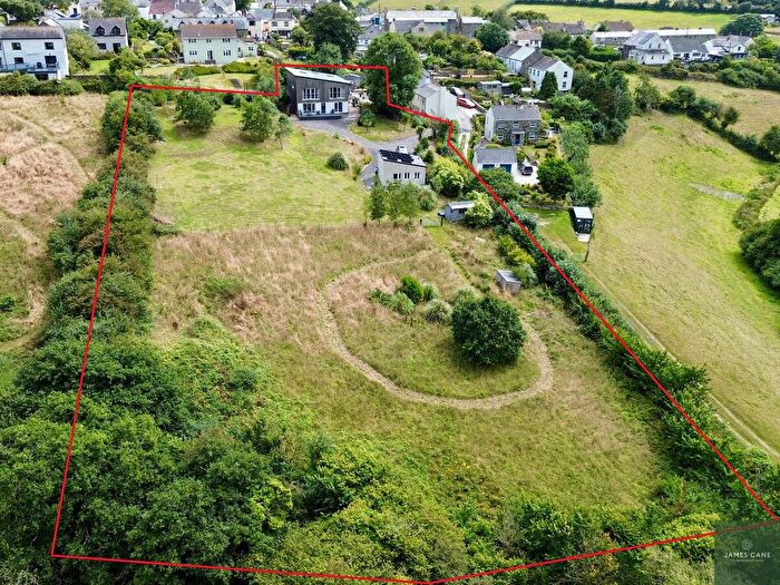 4 Bedroom Detached House For Sale In Mill Lane, Tregony, TR2