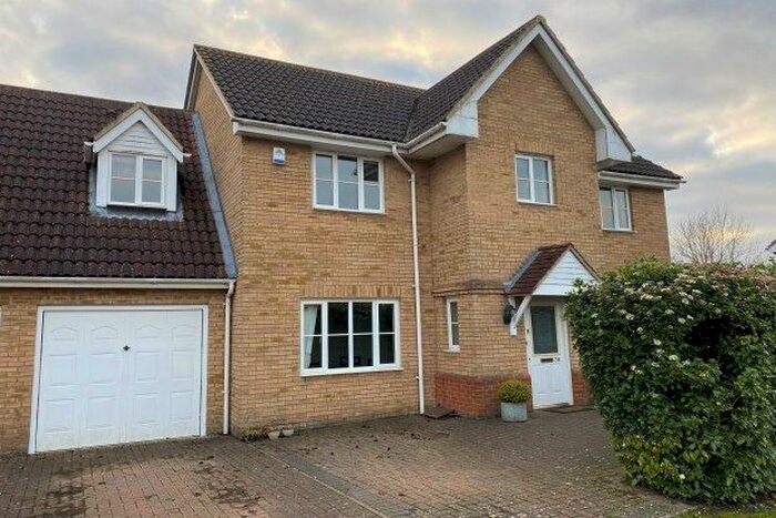5 Bedroom Property To Rent In Strympole Way, Cambridge, CB23
