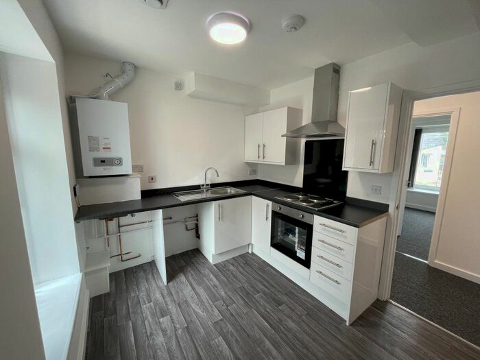 Studio To Rent In High Street, Pontardawe, Swansea, SA8