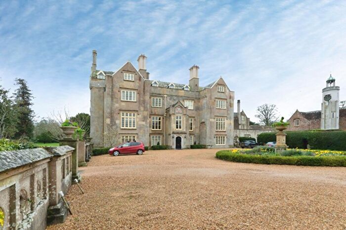 3 Bedroom Apartment For Sale In Hurn Court Lane, Hurn, Christchurch, BH23