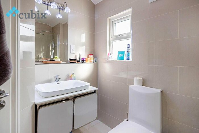 1 Bedroom Flat To Rent In Portland Road, London, SE25