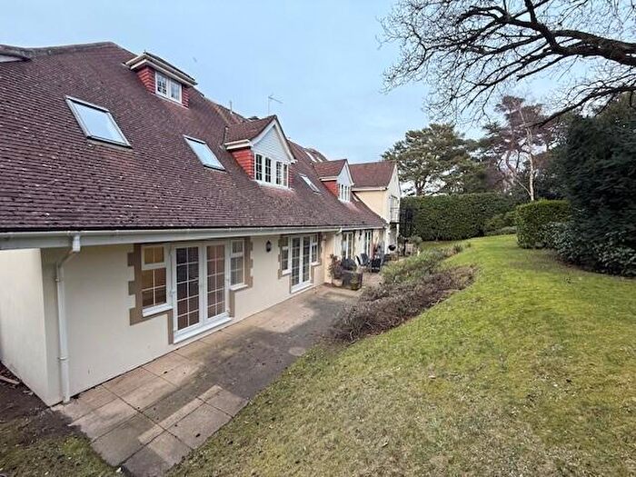 2 Bedroom Flat To Rent In Penn Hill Avenue, Penn Hill, BH14