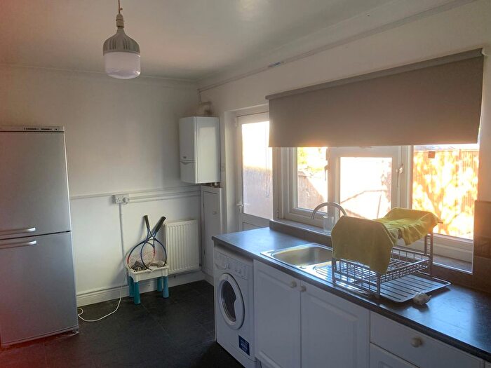 3 Bedroom Terraced House To Rent In Ilford, IG6