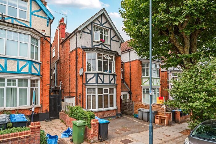 1 Bedroom Flat To Rent In Staverton Road, London, NW2