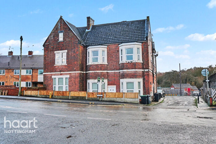 2 Bedroom Flat To Rent In Gilt Hill, Nottingham, NG16
