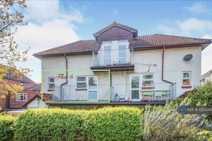 1 Bedroom Flat To Rent In Bullar Road, Southampton, SO18