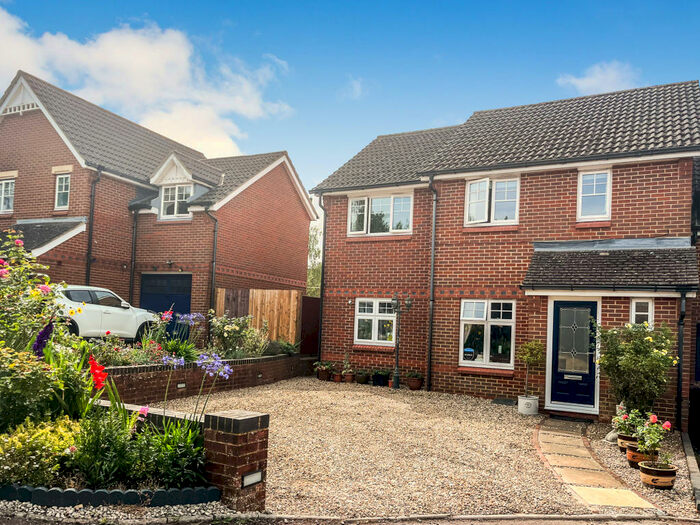 3 Bedroom Semi-Detached House To Rent In Norman Close, Epsom, KT18