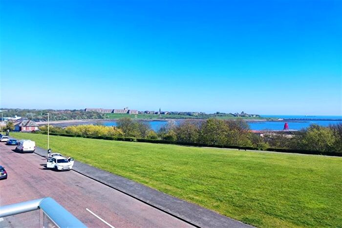 4 Bedroom End Of Terrace House For Sale In Fort Street, South Shields, NE33