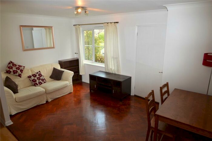 1 Bedroom Terraced House To Rent In Huntington Place, Langley, Berkshire, SL3