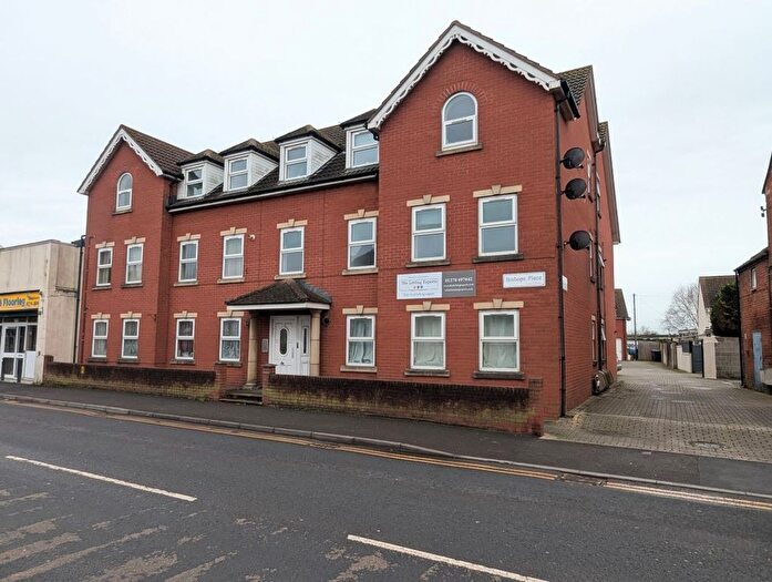2 Bedroom Flat For Sale In Bishops Place Church Street, Highbridge, Somerset, TA9